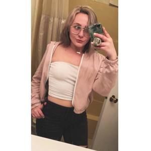 Meet your Posher, Abigail